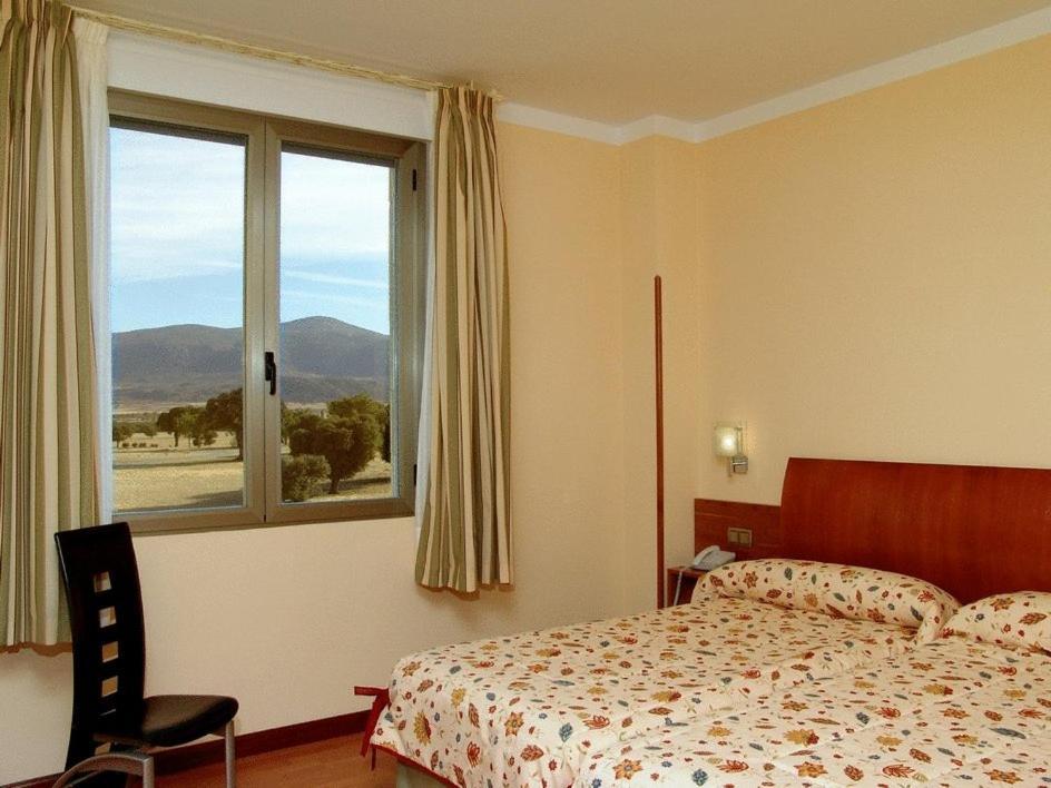 Complejo El Carrascal Hotel Muñana Екстериор снимка